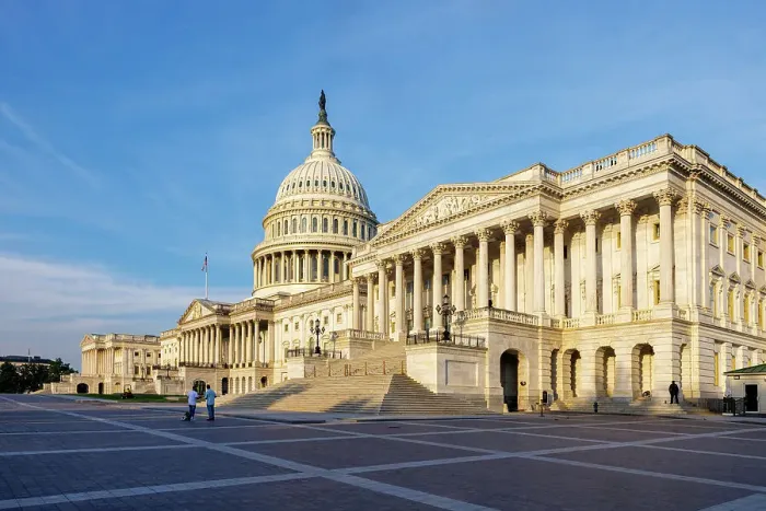 Framed Print : The US Capitol Building, Washington DC, USA Framed Print : The US Capitol Building, Washington DC, USA