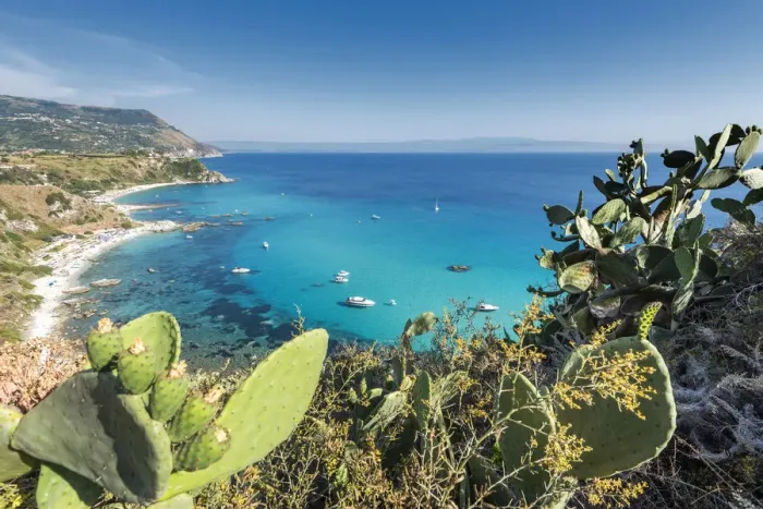 Framed Print : Capo Vaticano, Ricadi, province of Vibi Valentia, Calabria, Italy, Europe