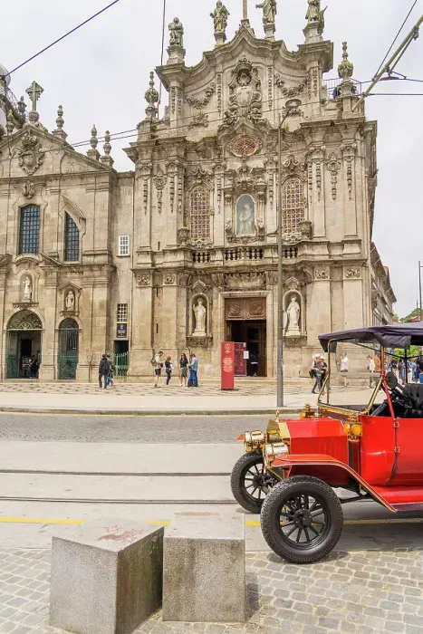 Framed Print : A car outside Carmo Church, Porto, Portugal, Europe Framed Print : A car outside Carmo Church, Porto, Portugal, Europe