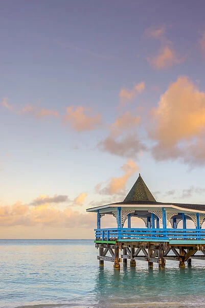 Caribbean, Antigua, Dickinson Bay, Dickinson Bay Beach, Warri Pier Restaurant