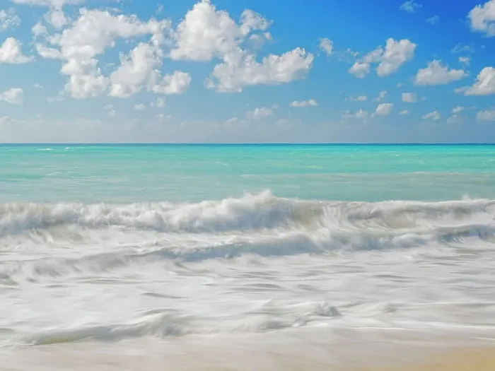 Framed Print : The Caribbean Sea at Seven Mile Beach on Grand Cayman, Cayman Islands, British West Indies Framed Print : The Caribbean Sea at Seven Mile Beach on Grand Cayman, Cayman Islands, British West Indies