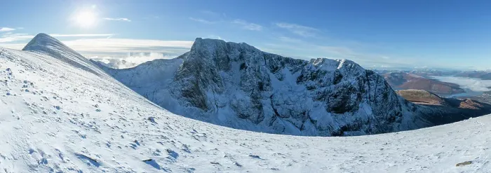 Framed Print : The Carn Mor Dearg Arete leading to the North face of Ben Nevis, highest mountain in the British Isles, Highlands region, Scotland, United Kingdom
