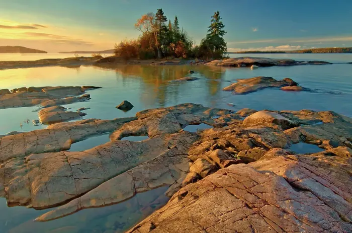Framed Print : Caron Island and Lake Superior st sunrise Rossport, Ontario, Canada