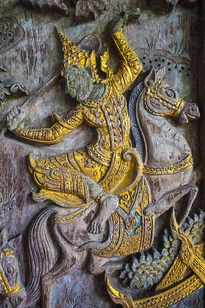 Carved wooden screen, Suan Pakkad Palace, Bangkok, Thailand