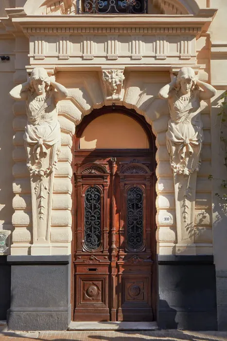 Framed Print : Caryatids over the main facade of a colonial architecture building in San Telmo, Buenos Aires, Argentina Framed Print : Caryatids over the main facade of a colonial architecture building in San Telmo, Buenos Aires, Argentina