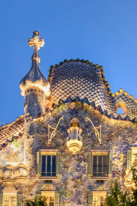 Framed Print : Casa Batllo, Barcelona, Catalonia, Spain Framed Print : Casa Batllo, Barcelona, Catalonia, Spain