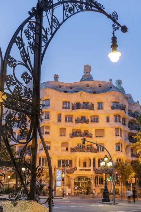 Framed Print : Casa Mila or La Pedrera, Barcelona, Catalonia, Spain Framed Print : Casa Mila or La Pedrera, Barcelona, Catalonia, Spain