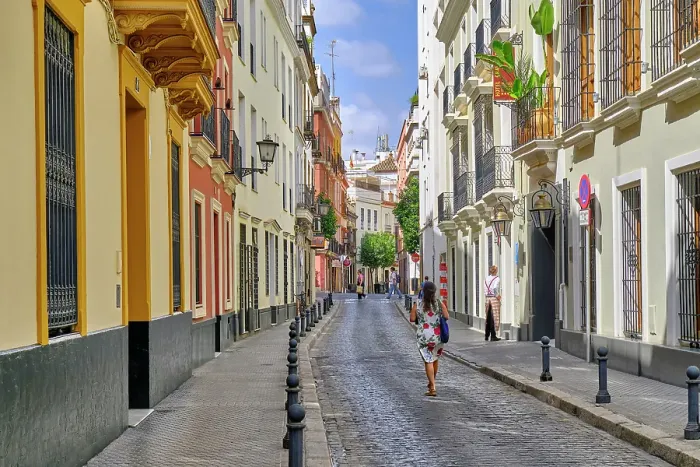 Framed Print : Casco antiguo, Seville. Andalusia, Spain