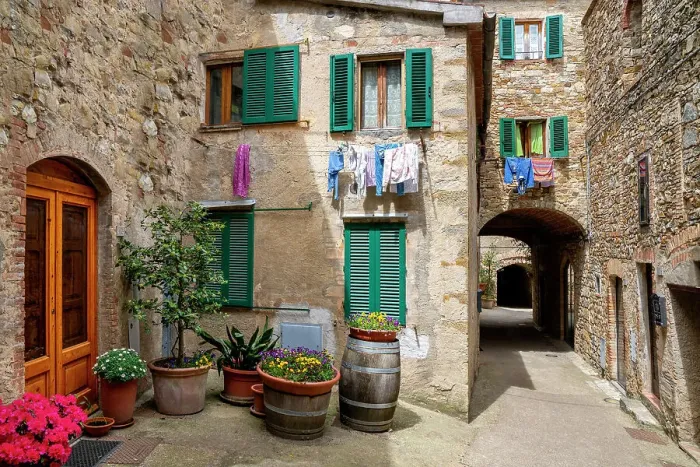 Framed Print : Castellina of Chianti, Chianti Region, central Tuscany, Italy Framed Print : Castellina of Chianti, Chianti Region, central Tuscany, Italy