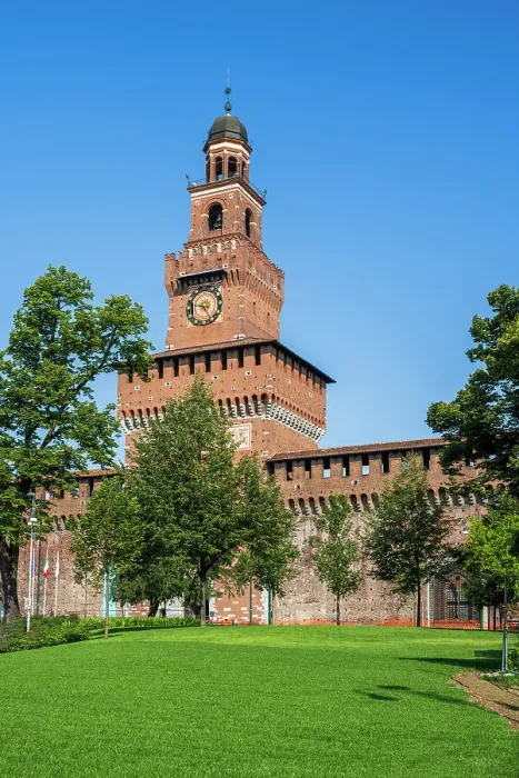 Framed Print : Castello Sforzesco (Sforza's Castle), Milan, Lombardy, Italy Framed Print : Castello Sforzesco (Sforza's Castle), Milan, Lombardy, Italy