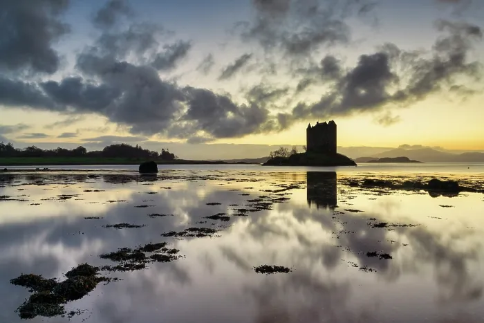 Framed Print : Castle Stalker on Loch Linnhe, Appin, Argyll & Bute, Scotland Framed Print : Castle Stalker on Loch Linnhe, Appin, Argyll & Bute, Scotland