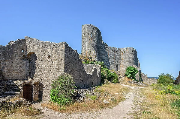 Catharian Castle Peyrepertuse, Duilhac-sous-Peyrepertuse, Aude, Languedoc-Roussillon, Occitanie, France