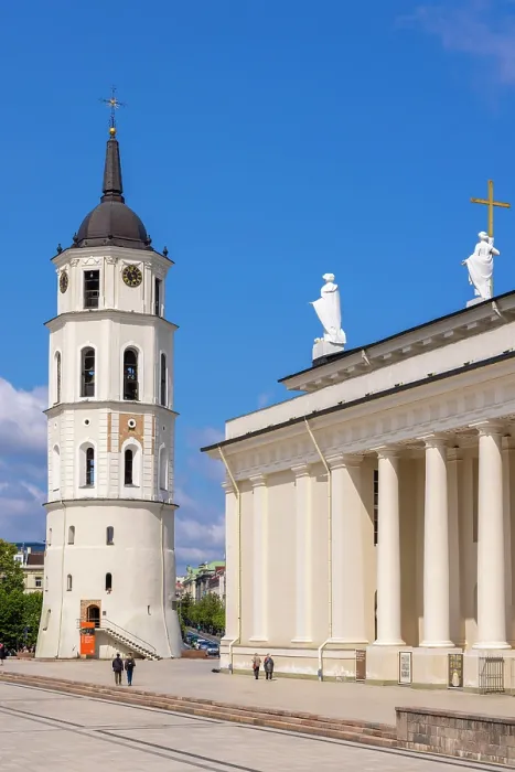 Framed Print : The Cathedral Basilica of St Stanislaus and St Ladislaus of Vilnius, Vilnius, Lithuania Framed Print : The Cathedral Basilica of St Stanislaus and St Ladislaus of Vilnius, Vilnius, Lithuania