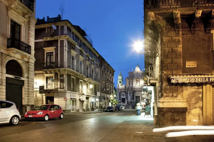 Framed Print : Cathedral at dusk, Piazza Duomo, Catania, Sicily, Italy Framed Print : Cathedral at dusk, Piazza Duomo, Catania, Sicily, Italy