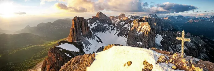 Framed Print : Catinaccio Rosengarten mountain range view from the summit cross on Roda di Vael at sunset, Dolomites, South Tyrol, Italy
