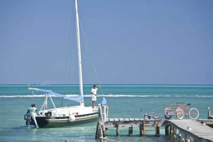 Framed Print : Caye Caulker, Belize Framed Print : Caye Caulker, Belize
