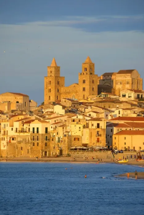 Framed Print : Cefalu, Sicily, Italy, Europe Framed Print : Cefalu, Sicily, Italy, Europe