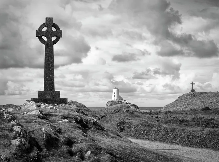 Framed Print : Celtic cross, Twr Mawr lighthouse and a cross on Llanddwyn Island in Anglesey, Wales Framed Print : Celtic cross, Twr Mawr lighthouse and a cross on Llanddwyn Island in Anglesey, Wales