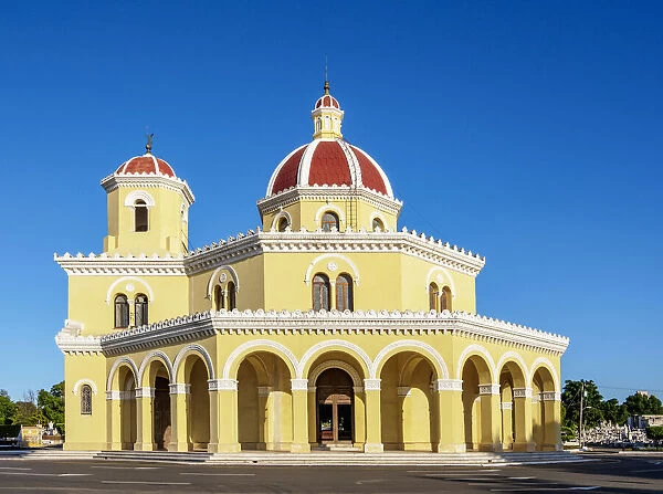 Central Chapel, Necropolis Cristobal Colon, Vedado, Havana, La Habana Province, Cuba