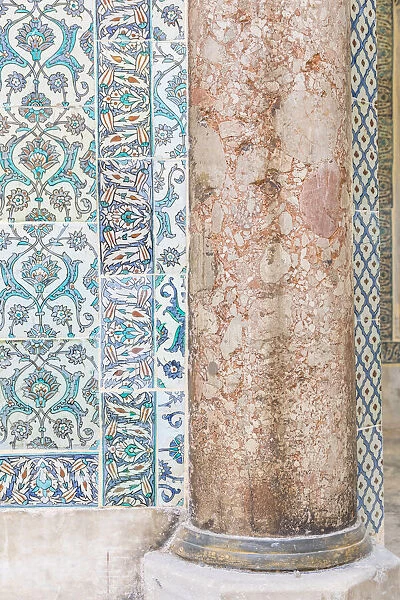 Ceramic tiles, Topkapi Palace, Istanbul, Turkey