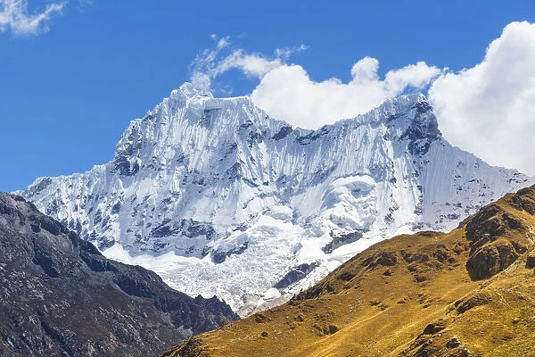 Chacraraju snow capped peak. Ancash, Cordigliera Blanca, Peru