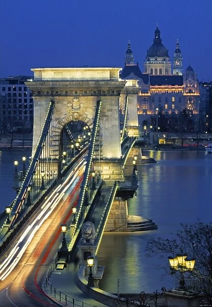 Chain Bridge & Danube River, Budapest, Hungary