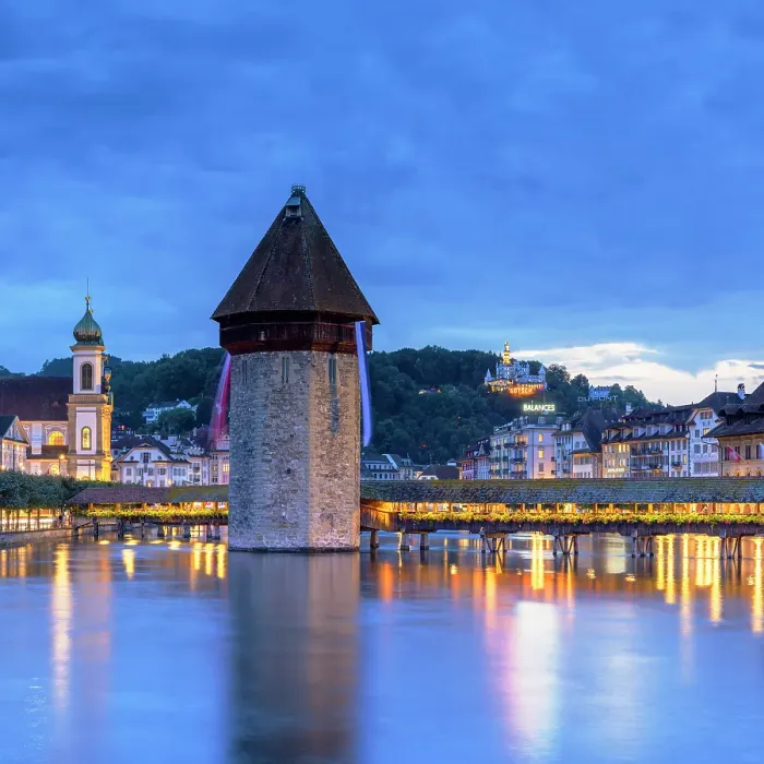 Framed Print : Chapel Bridge and Reuss River at dusk, Lucerne, Switzerland Framed Print : Chapel Bridge and Reuss River at dusk, Lucerne, Switzerland