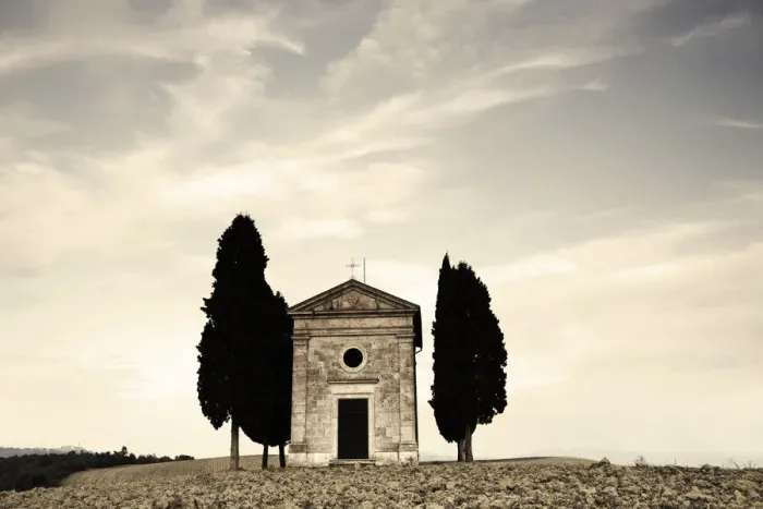 Framed Print : Chapel Madonna di Vitaleta, Val d Orcia, Tuscany, Italy Framed Print : Chapel Madonna di Vitaleta, Val d Orcia, Tuscany, Italy