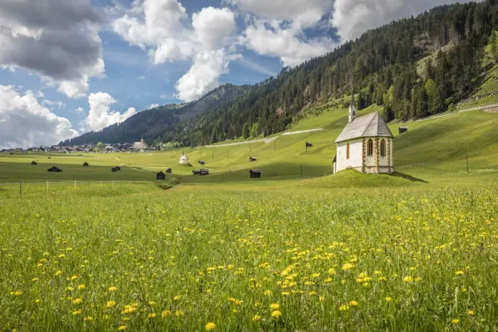 Framed Print : Chapel in the meadows near Obertilliach in the Lesachtal valley, East Tyrol, Tyrol, Austria Framed Print : Chapel in the meadows near Obertilliach in the Lesachtal valley, East Tyrol, Tyrol, Austria