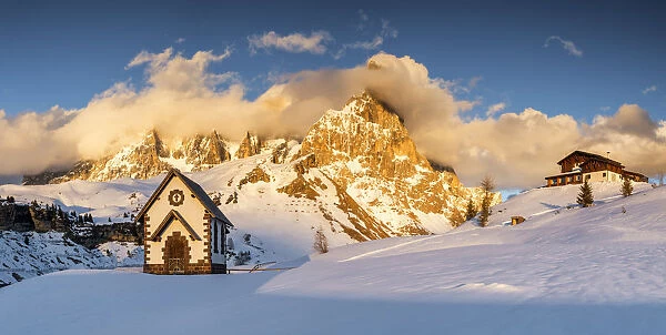 Chapel & Pala Group in Winter, Dolomites, Trentino, Italy