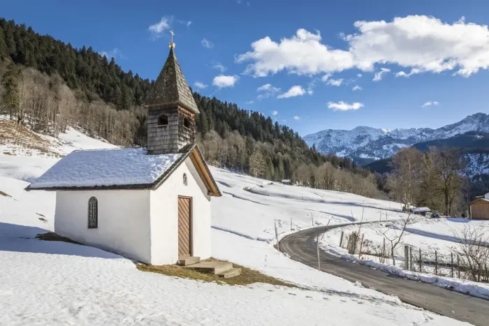 Framed Print : Chapel in the Vordergraseck in the Partnachtal, Garmisch-Partenkirchen, Upper Bavaria
