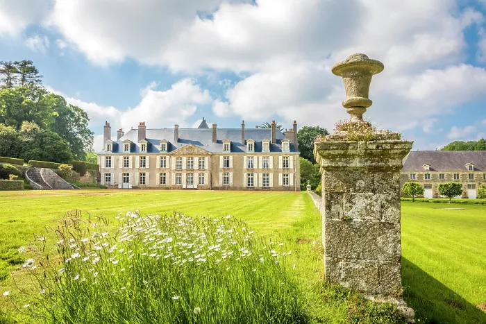Framed Print : Chateau de Catuelan, Henon, Cotes-d'Armor, Brittany, France