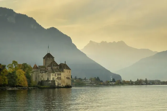Framed Print : Chateau de Chillon, Dents du Midi & Lake Geneva (Lac Leman), Vaud, Switzerland Framed Print : Chateau de Chillon, Dents du Midi & Lake Geneva (Lac Leman), Vaud, Switzerland