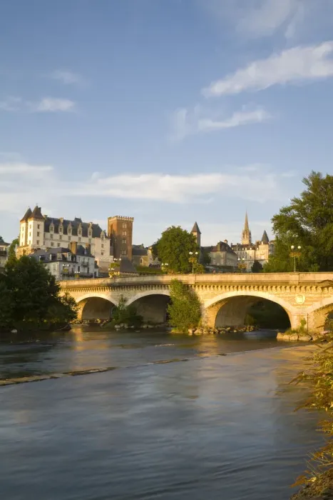 Framed Print : Chateau de Pau, Pau, Pyrenees-Atlantiques, Aquitaine, France