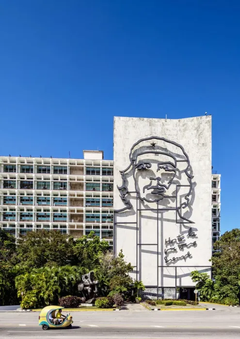 Framed Print : Che Guevara Memorial at Plaza de la Revolucion, Revolution Square, Havana Framed Print : Che Guevara Memorial at Plaza de la Revolucion, Revolution Square, Havana