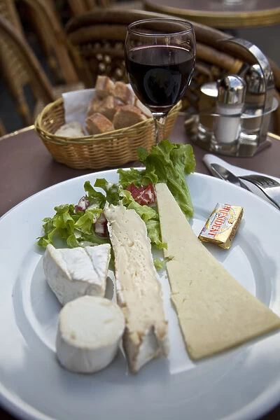 Cheese and wine in cafe  /  Bistro, Latin Quarter, Paris, France
