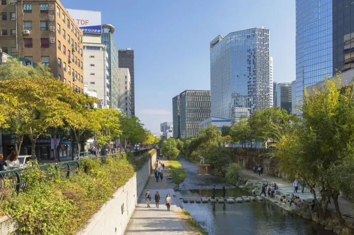 Framed Print : Cheonggyecheon Stream, Seoul, South Korea