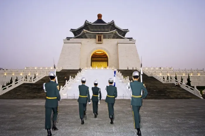 Framed Print : Chiang Kai-shek Memorial Hall Framed Print : Chiang Kai-shek Memorial Hall