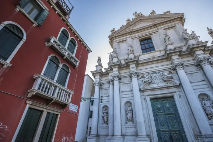 Framed Print : Chiesa dei Gesutiti, Venice, Italy Framed Print : Chiesa dei Gesutiti, Venice, Italy
