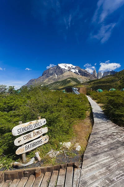 Chile, Magallanes Region, Torres del Paine National Park, Hotel Las Torres area, refugio