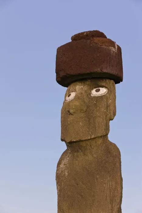 Framed Print : Chile, Rapa Nui, Easter Island, Moai statue Ahu Ko Te riku, the only topknotted Framed Print : Chile, Rapa Nui, Easter Island, Moai statue Ahu Ko Te riku, the only topknotted
