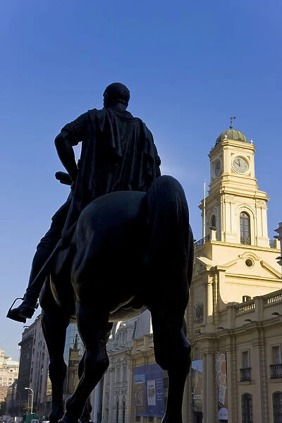 Chile, Santiago, Cathedral Metropolitana & Museum Historico Nacional & statue of Pedro