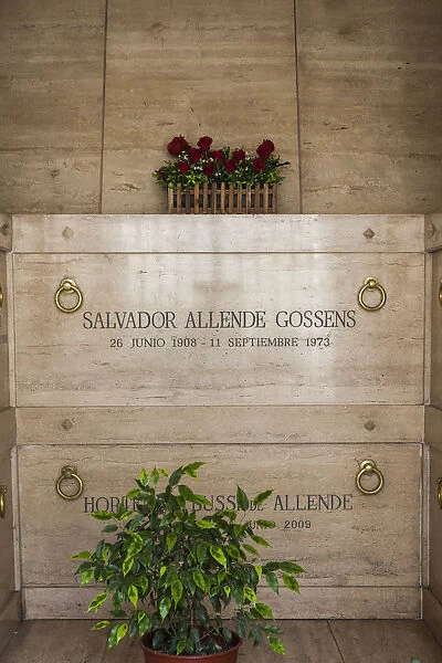 Chile, Santiago, Cementerio General cemetery, tomb of former Socialist Chilean President