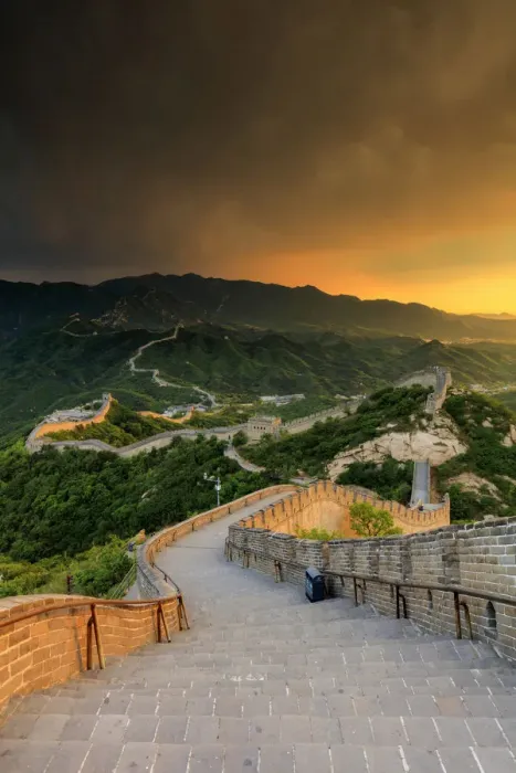 Framed Print : China, Beijing, Great wall of Badaling, sunset on the great wall Framed Print : China, Beijing, Great wall of Badaling, sunset on the great wall