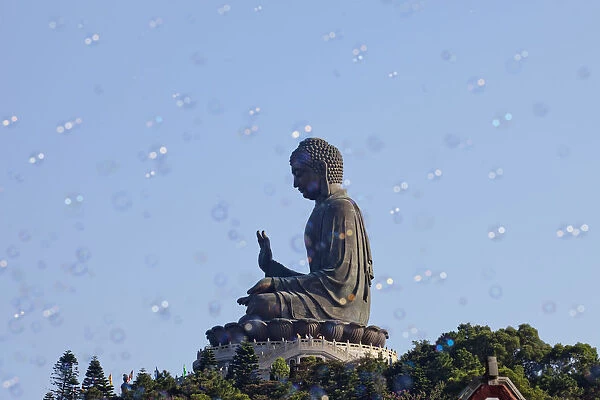 China, Hong Kong, Lantau, Po Lin Monastery, Bubbles floating across the Giant Buddha