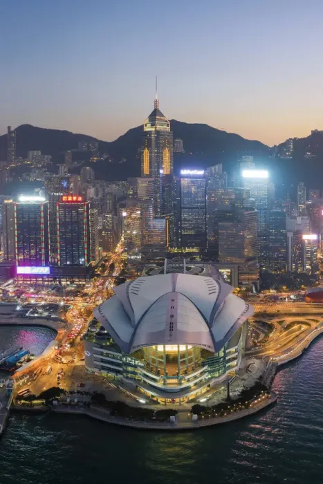 Framed Print : China, Hong Kong, Victoria Harbour and Hong Kong Island skyline Framed Print : China, Hong Kong, Victoria Harbour and Hong Kong Island skyline