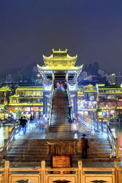 Framed Print : China, Hunan province, Fenghuang, riverside houses Framed Print : China, Hunan province, Fenghuang, riverside houses