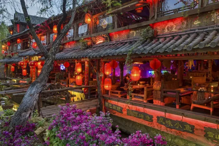 Framed Print : China, Yunnan Province, Lijang, restaurant Framed Print : China, Yunnan Province, Lijang, restaurant