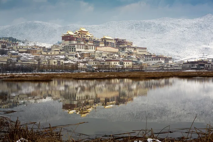 Framed Print : China, Zhonghua, Yunnan, Zhongdian, Songzanlin Tibetan Monastery reflected in the lake, Shangri La county Framed Print : China, Zhonghua, Yunnan, Zhongdian, Songzanlin Tibetan Monastery reflected in the lake, Shangri La county