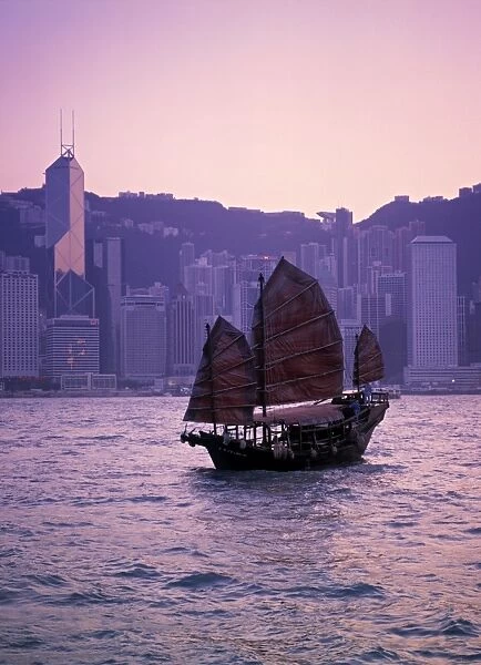Chinese Junk, Victoria Harbour, Hong Kong, China